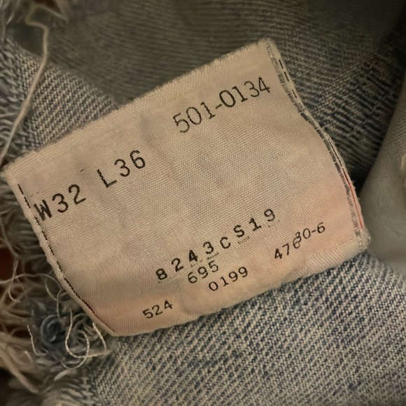 LEVI’s 501 denim shorts - Picture 4 of 5